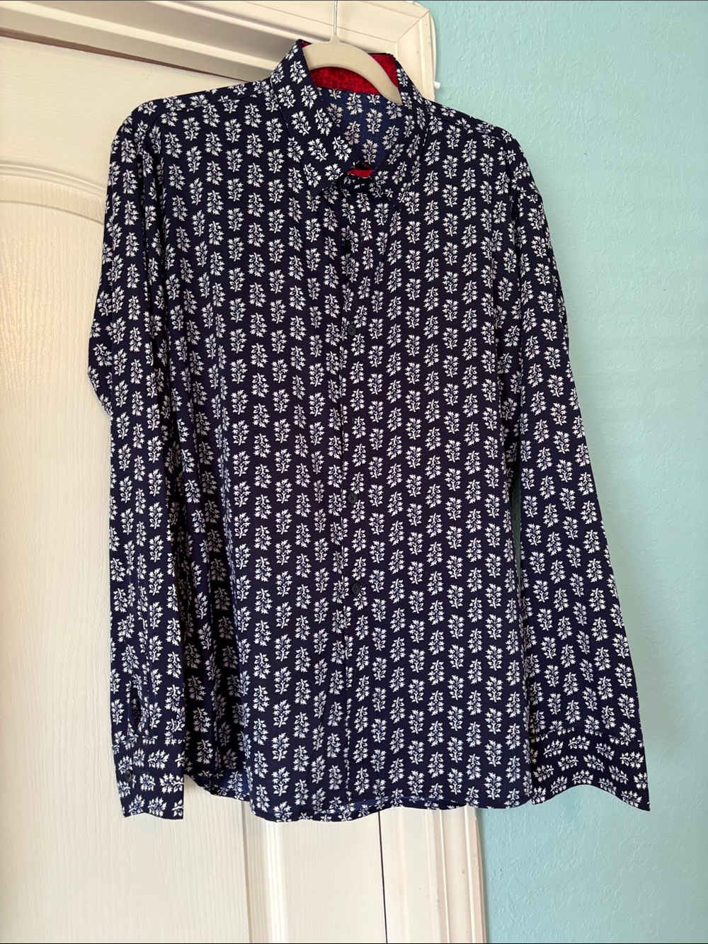 Men's Navy Blue Floral Print Long-Sleeve Slim Fit Shirt